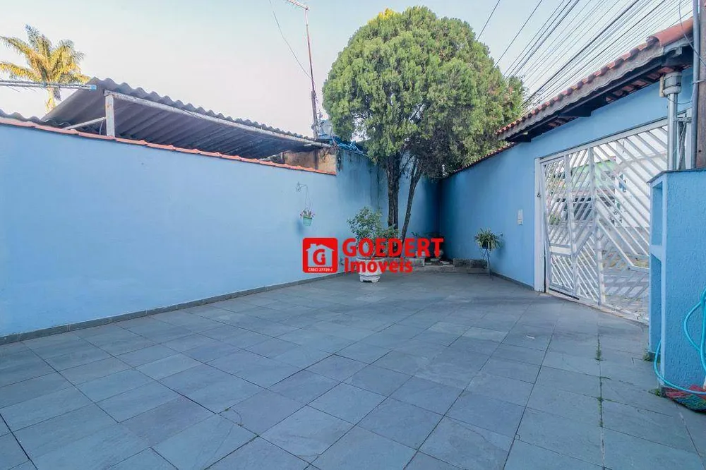 Sobrado, 3 quartos, 161 m² - Foto 1