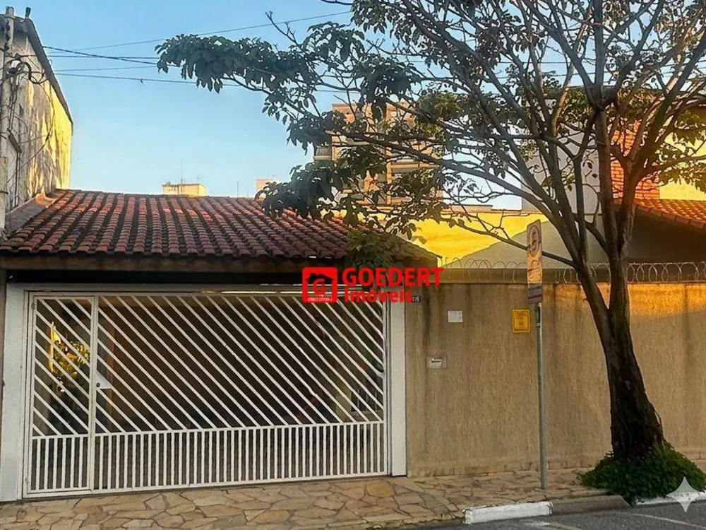 Casa, 6 quartos, 175 m² - Foto 2