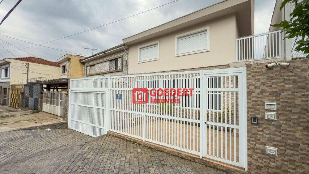 Sobrado à venda com 4 quartos, 306m² - Foto 2