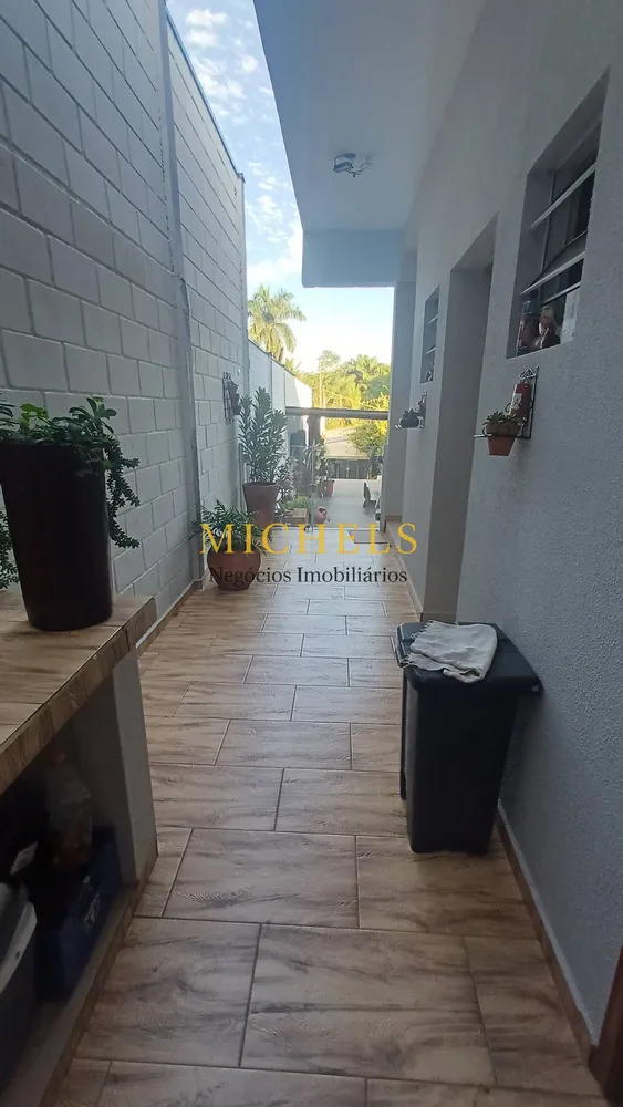Chácara, 4 quartos, 1101 m² - Foto 11