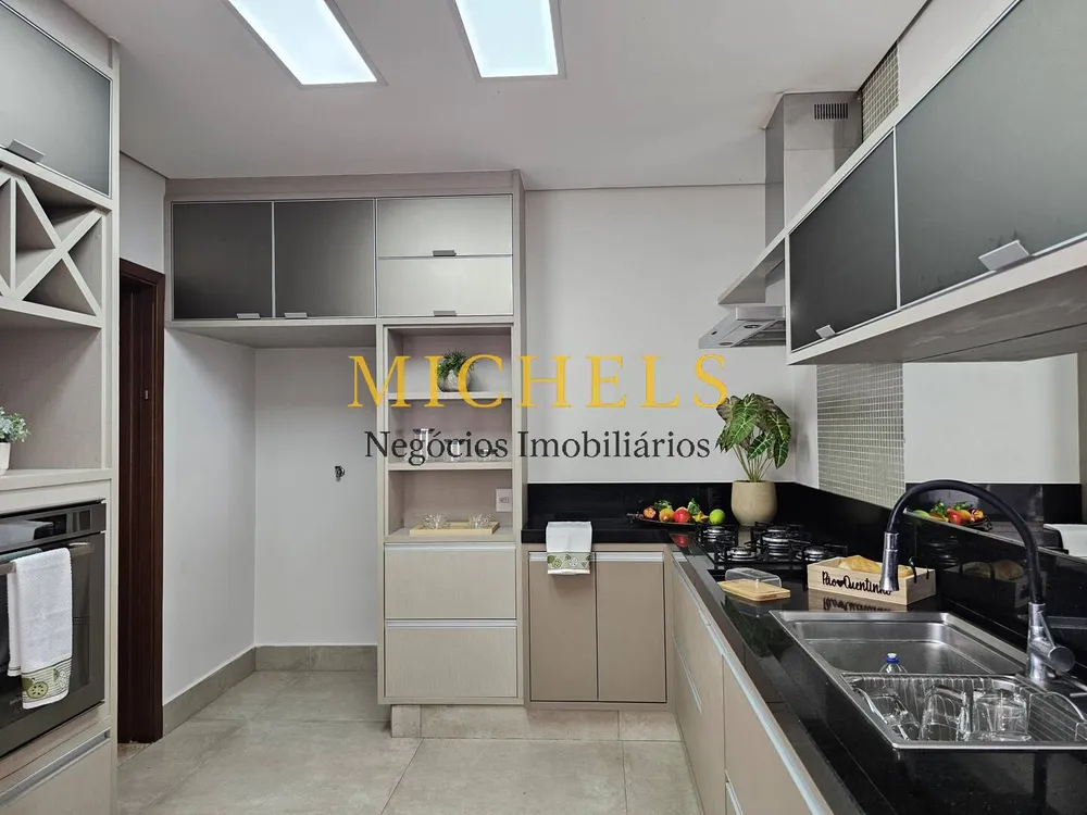 Casa, 4 quartos, 268 m² - Foto 6