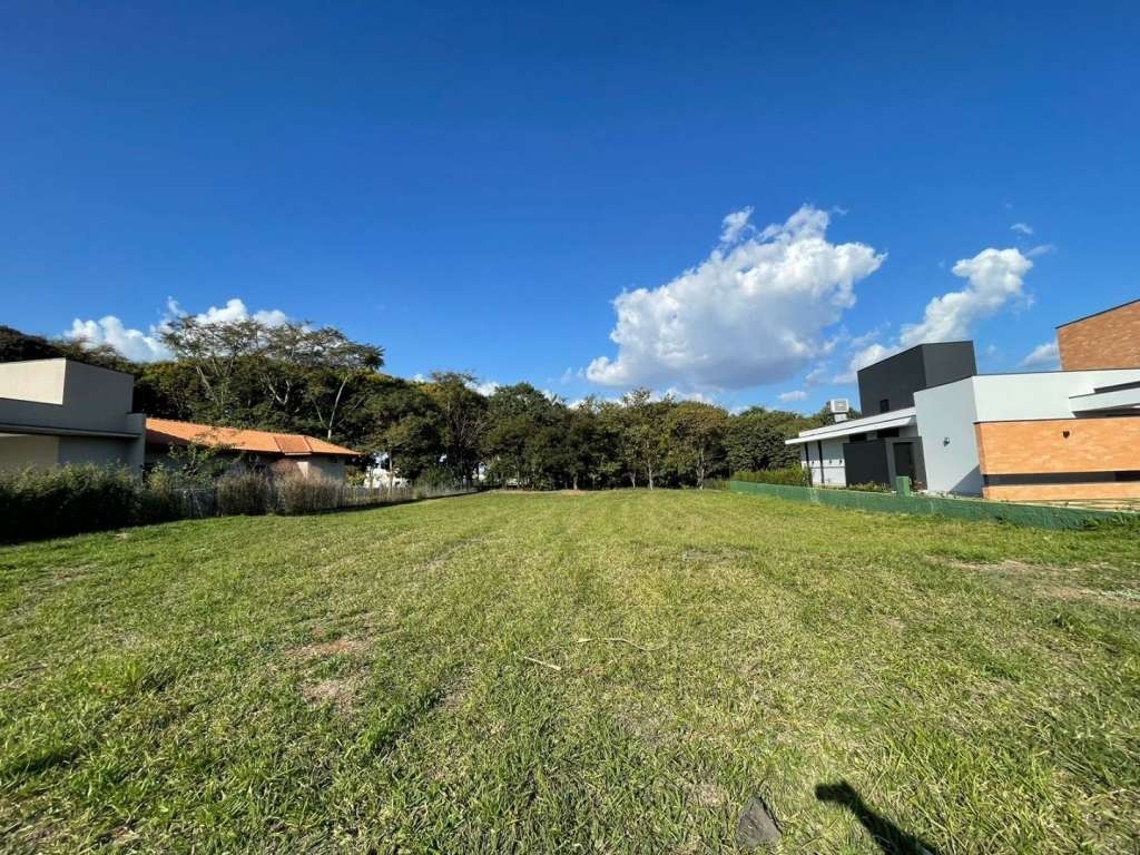 Terreno à venda, 1275m² - Foto 1