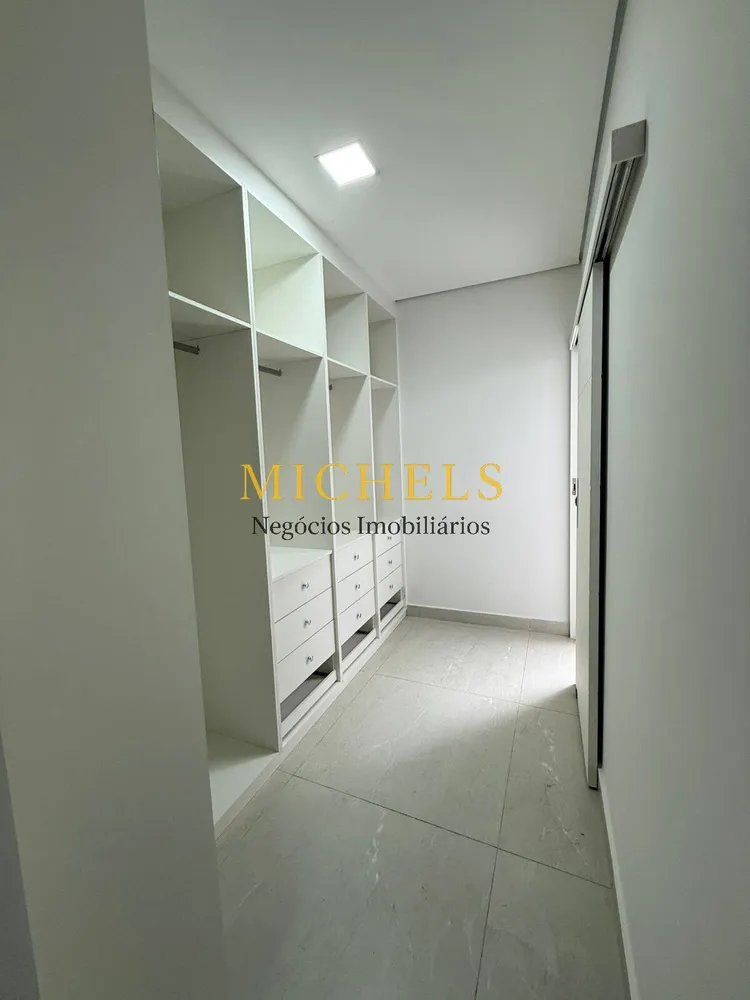 Casa, 3 quartos, 328 m² - Foto 9