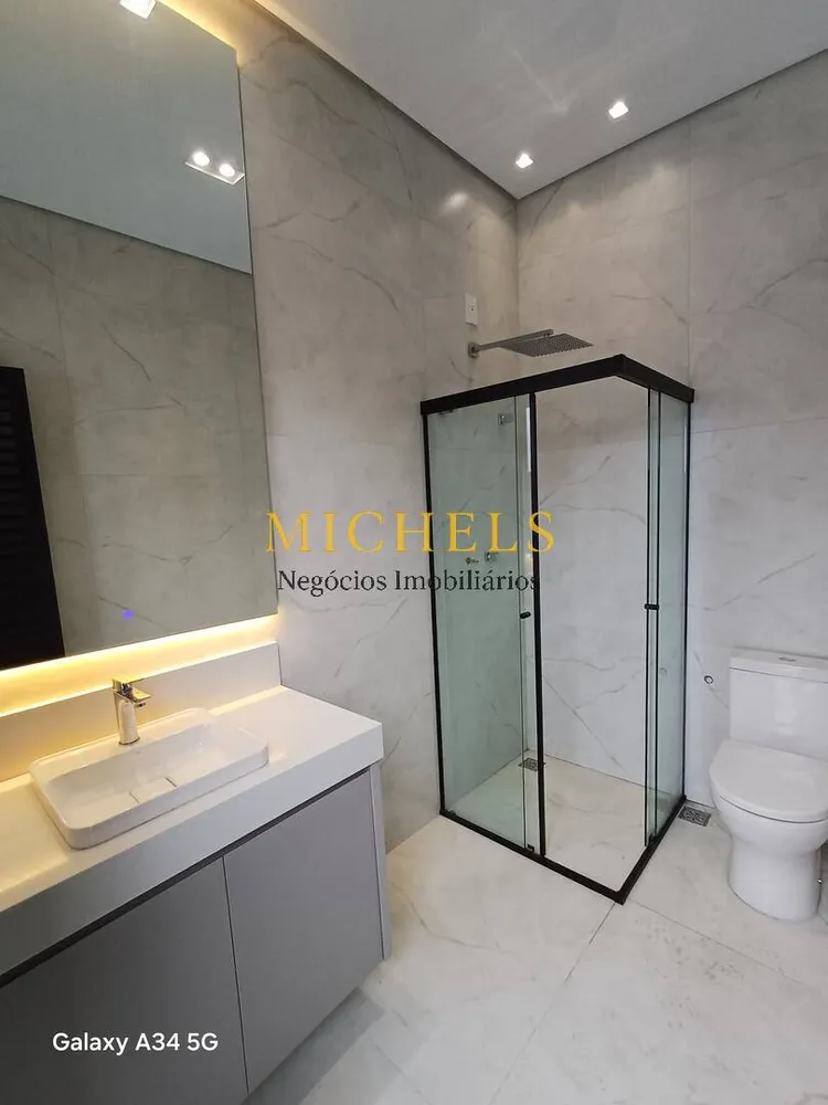Casa, 3 quartos, 235 m² - Foto 8