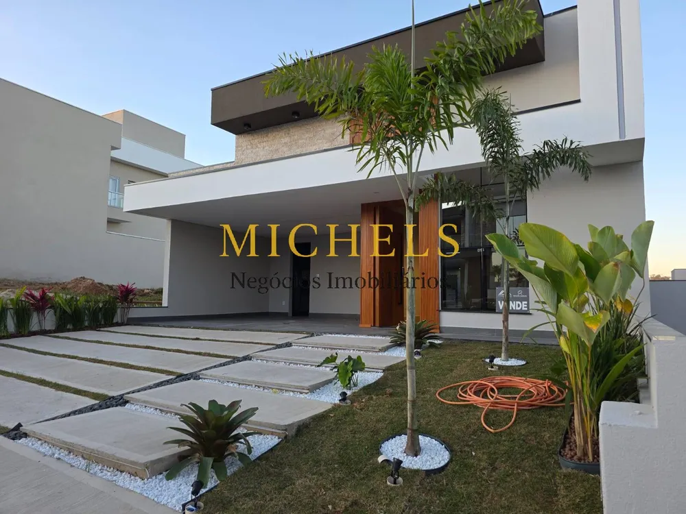 Casa, 3 quartos, 198 m² - Foto 2