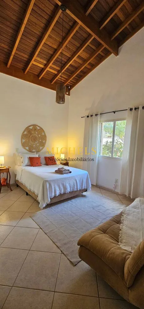 Chácara, 6 quartos, 1350 m² - Foto 6
