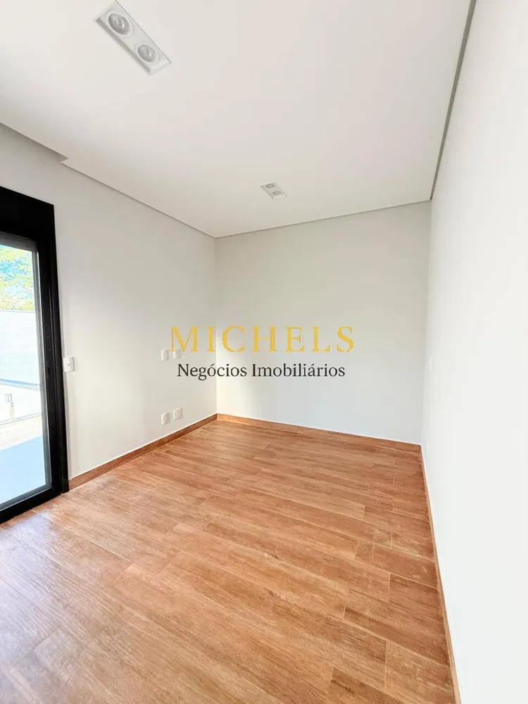 Casa, 3 quartos, 327 m² - Foto 10