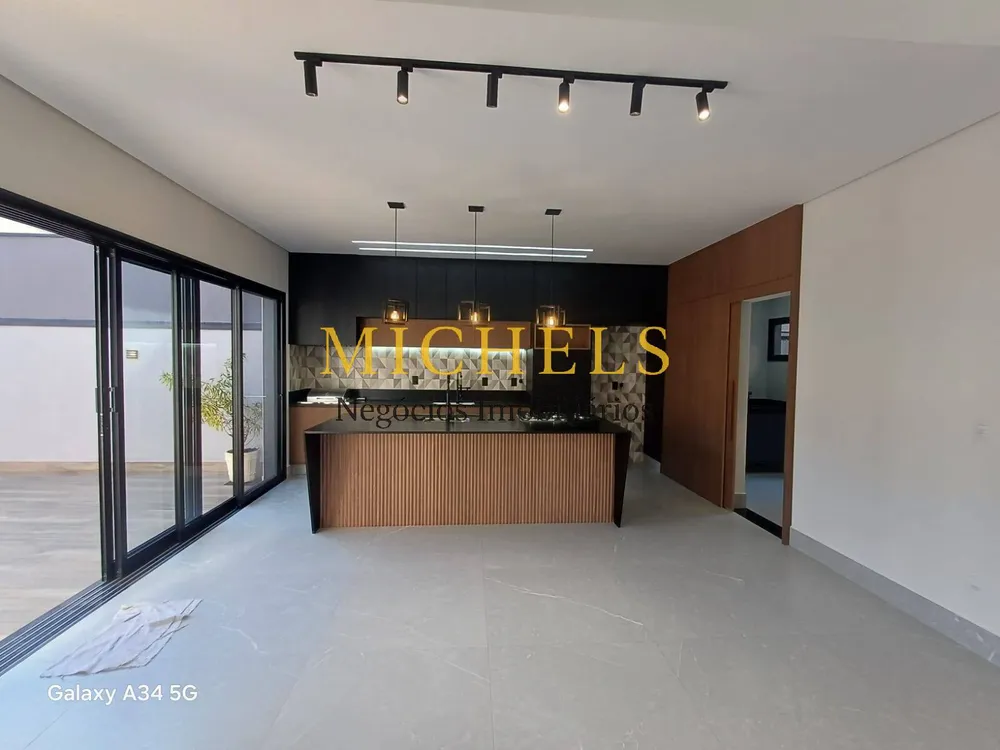 Casa, 3 quartos, 217 m² - Foto 7