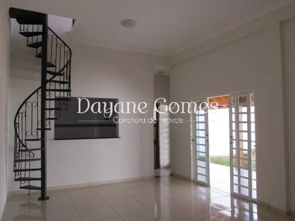 Sobrado à venda e aluguel com 3 quartos, 123m² - Foto 4