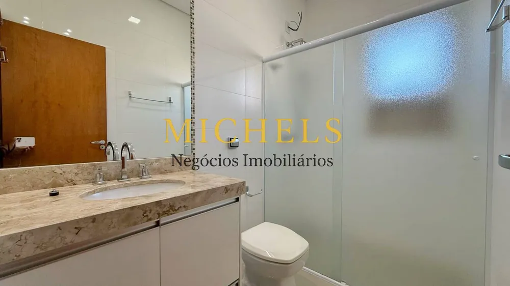 Casa, 4 quartos, 256 m² - Foto 2