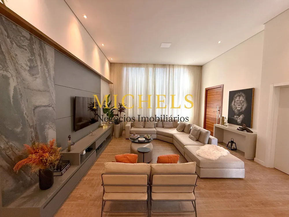 Casa, 3 quartos, 250 m² - Foto 1