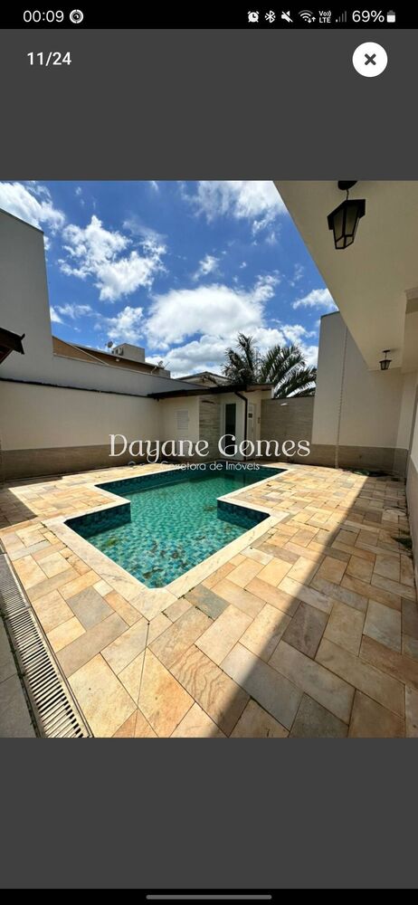 Casa à venda e aluguel com 3 quartos, 314m² - Foto 3