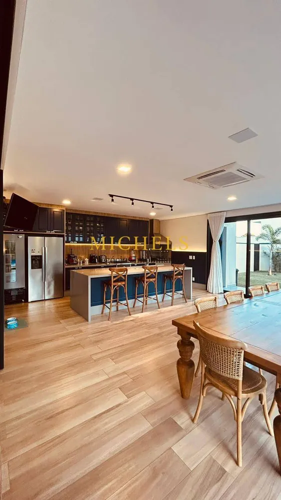 Casa, 3 quartos, 326 m² - Foto 4