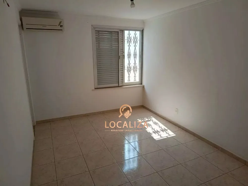 Casa, 4 quartos, 220 m² - Foto 2