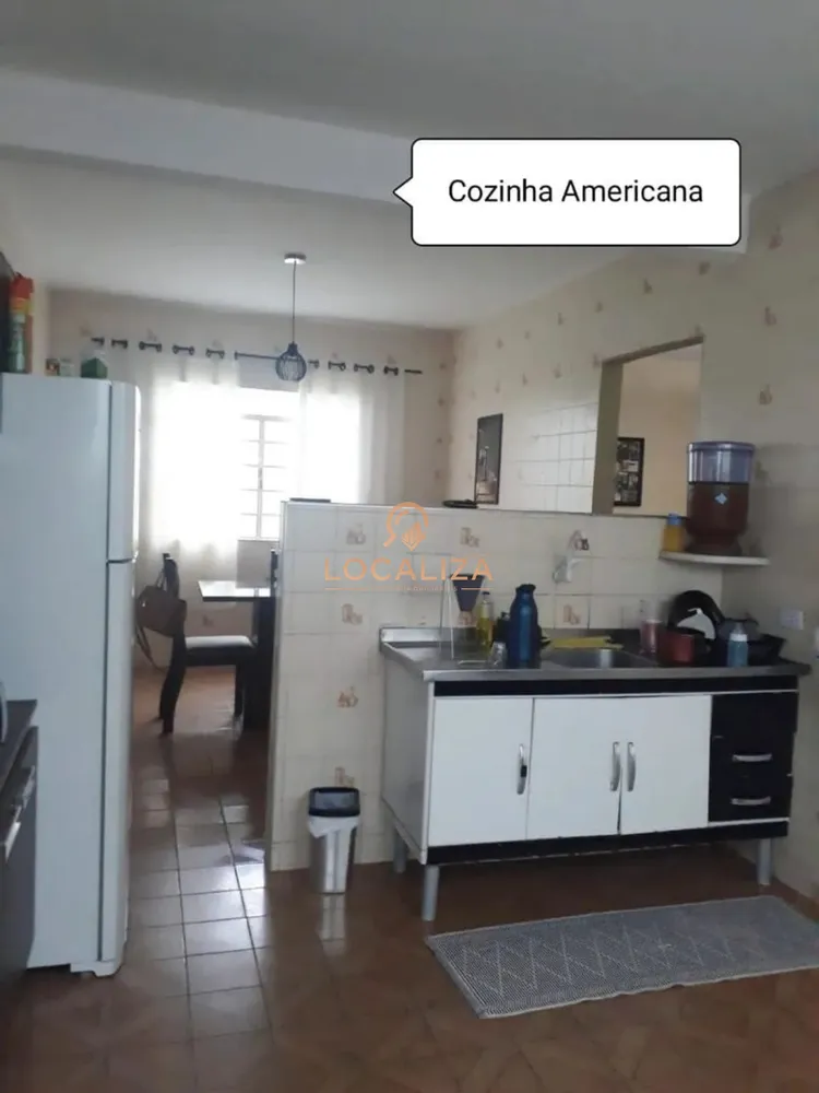 Casa, 3 quartos, 180 m² - Foto 2
