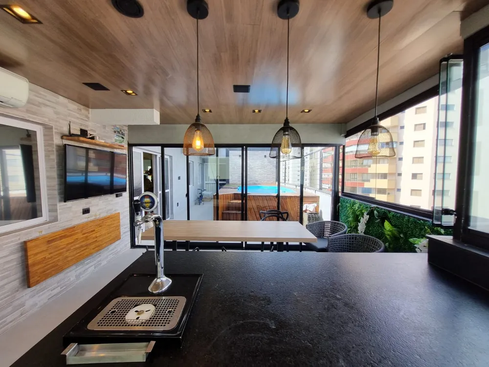 Cobertura, 3 quartos, 269 m² - Foto 1
