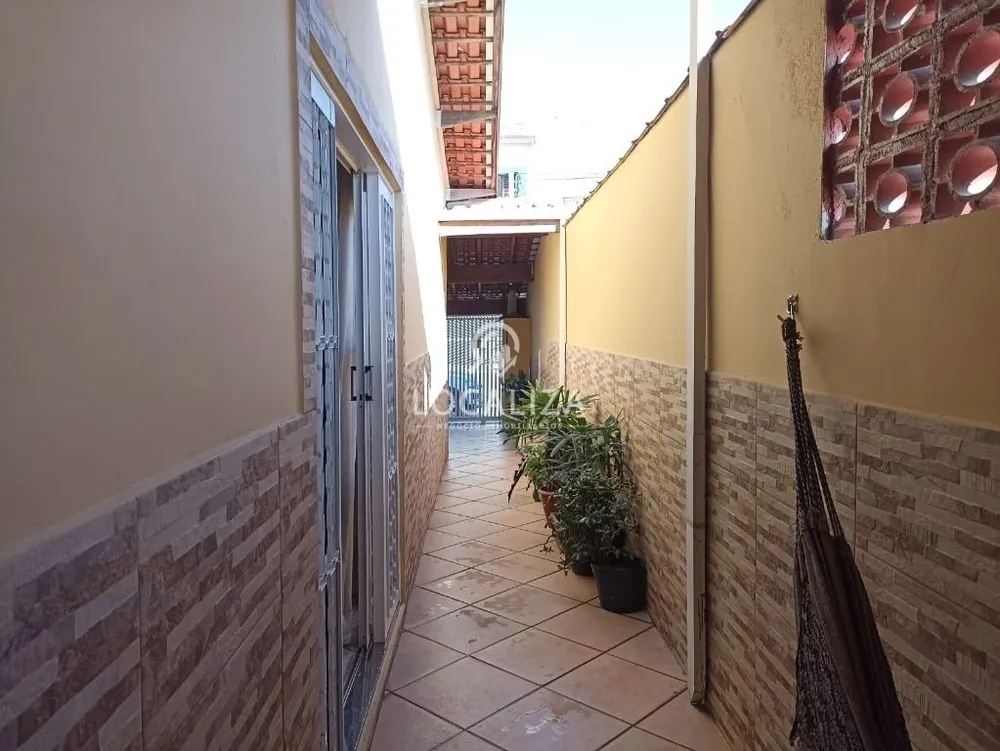 Casa, 2 quartos, 70 m² - Foto 1