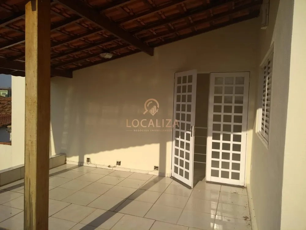 Casa, 3 quartos, 207 m² - Foto 6