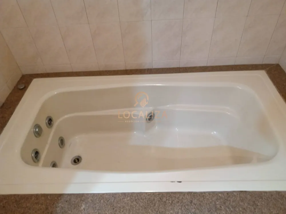 Casa, 3 quartos, 207 m² - Foto 1