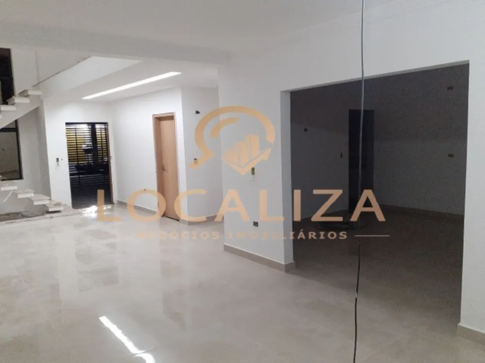 Casa, 3 quartos, 250 m² - Foto 4