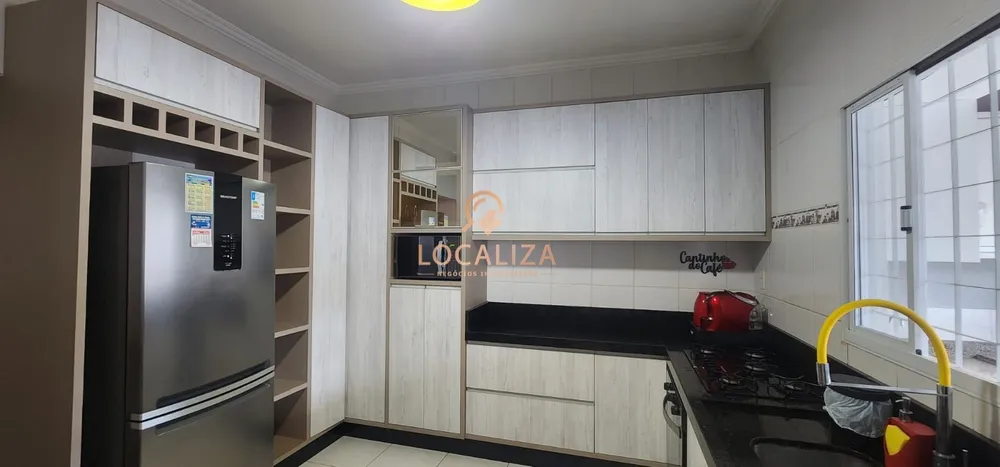 Casa, 3 quartos - Foto 1