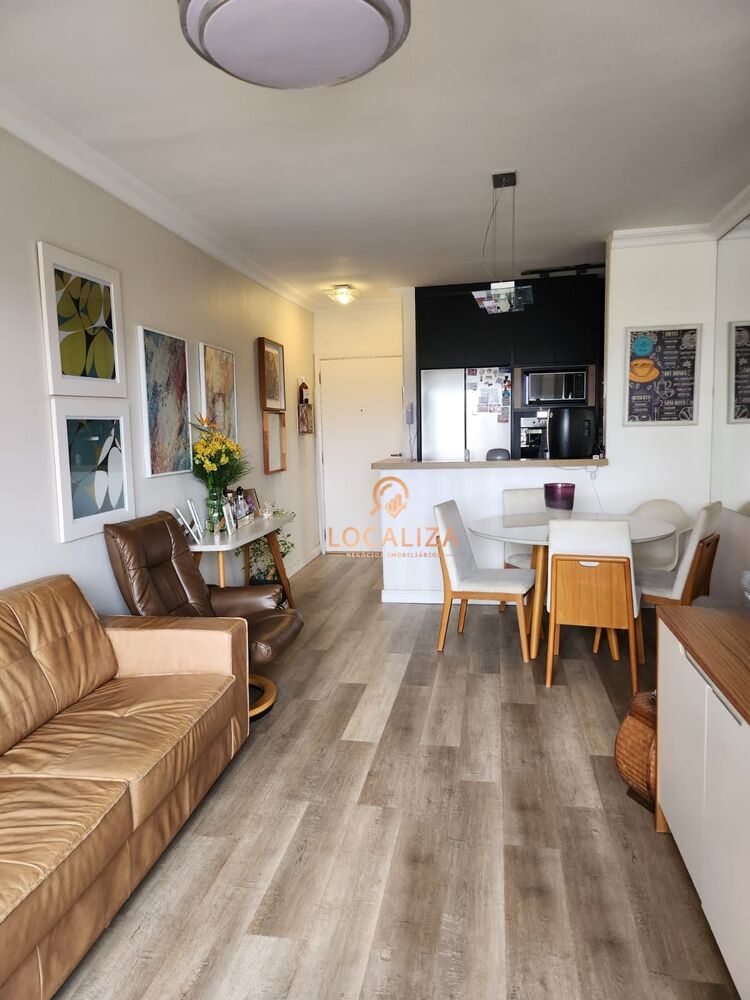 Apartamento à venda com 3 quartos, 72m² - Foto 2