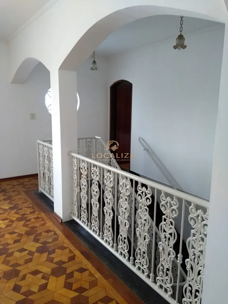 Casa, 3 quartos, 243 m² - Foto 1