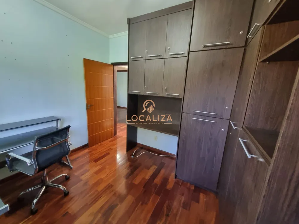Casa, 5 quartos, 237 m² - Foto 9