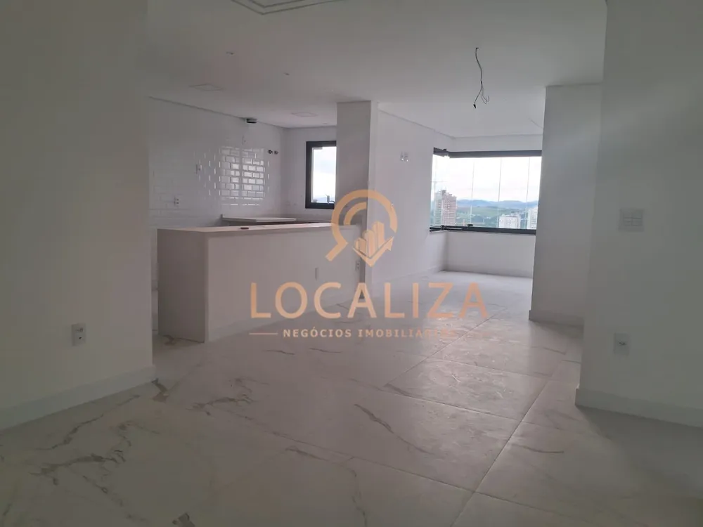 Apartamento, 3 quartos, 120 m² - Foto 2