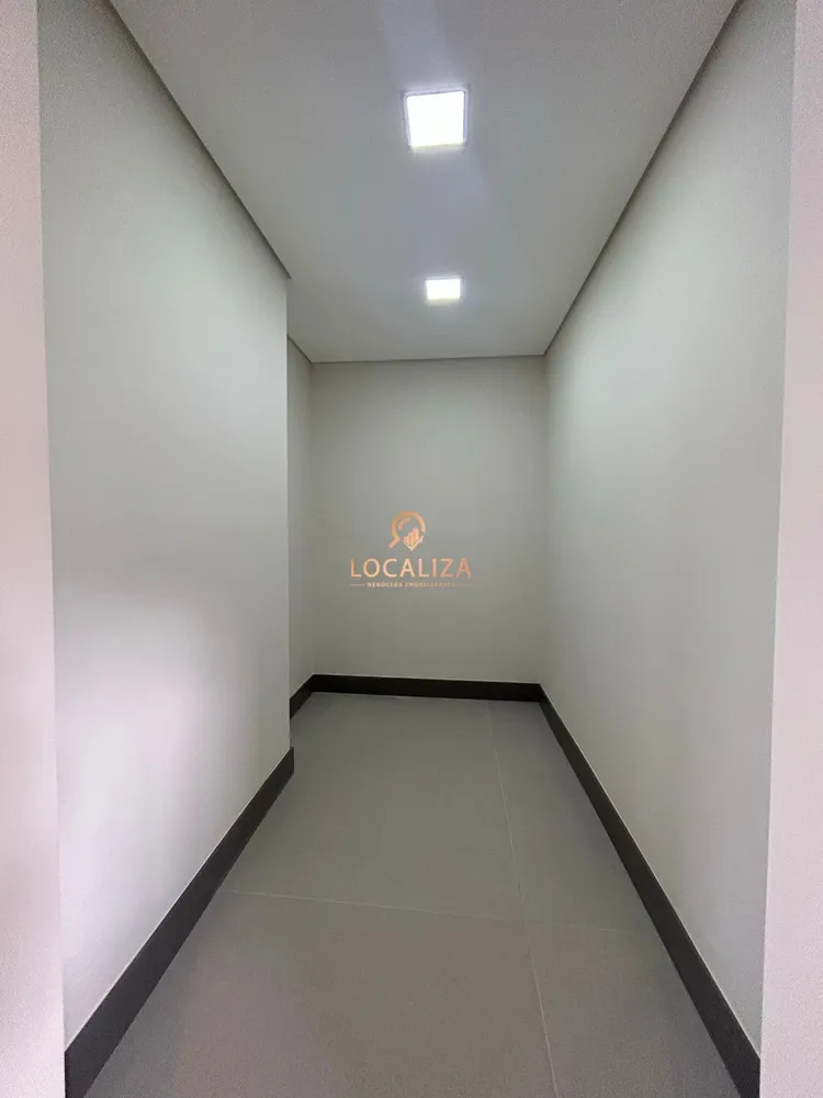 Casa, 4 quartos, 600 m² - Foto 1