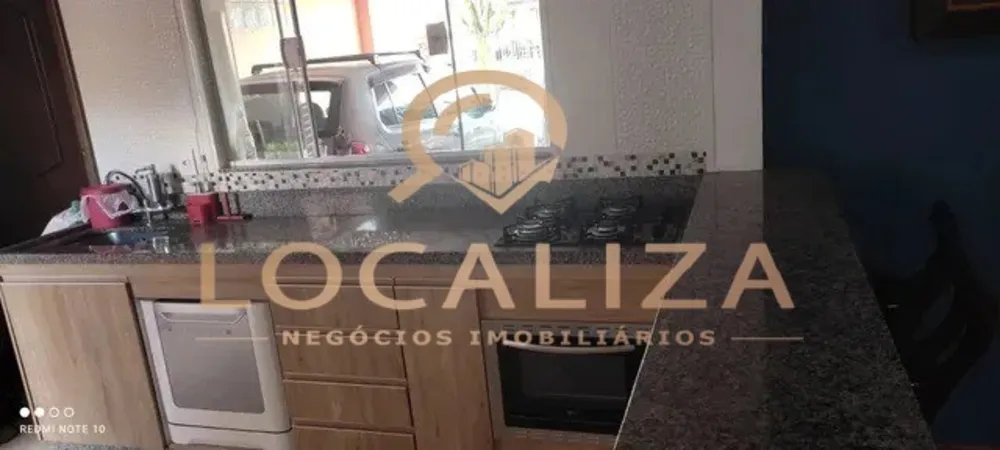 Casa, 7 quartos, 136 m² - Foto 2