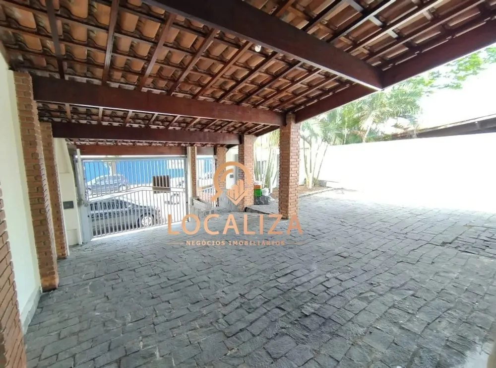 Casa, 4 quartos, 220 m² - Foto 3
