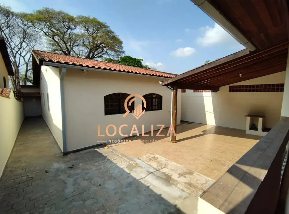 Casa, 4 quartos, 220 m² - Foto 2