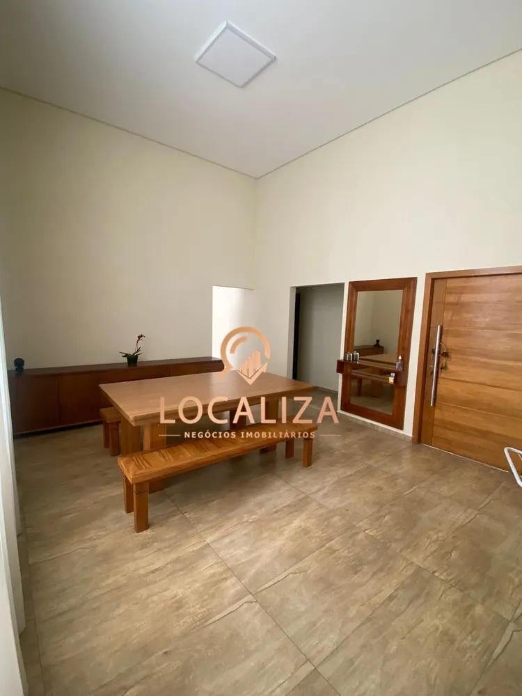 Casa, 3 quartos, 156 m² - Foto 2