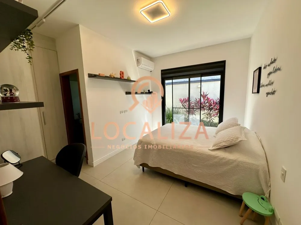 Casa, 4 quartos, 322 m² - Foto 2