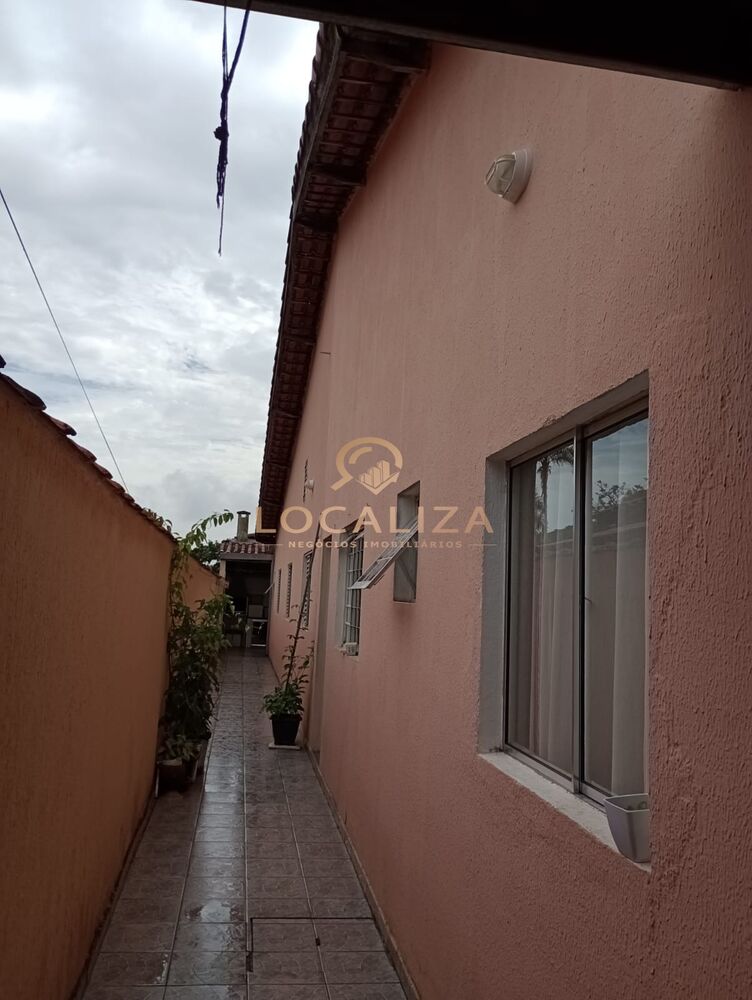 Casa à venda com 3 quartos - Foto 1
