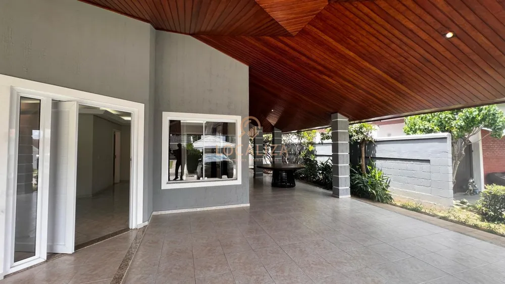 Casa, 3 quartos, 300 m² - Foto 1