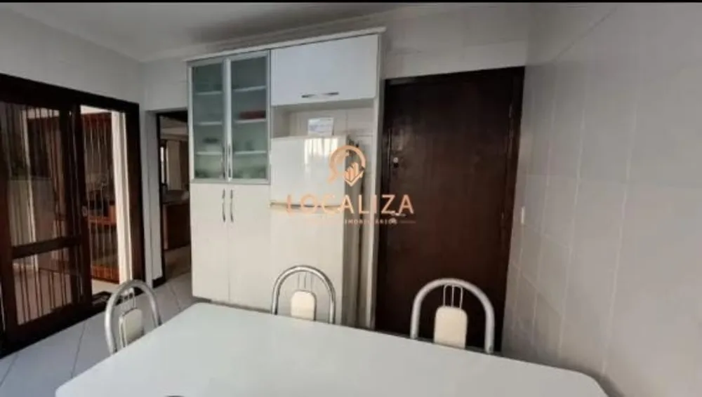 Casa, 4 quartos, 207 m² - Foto 3