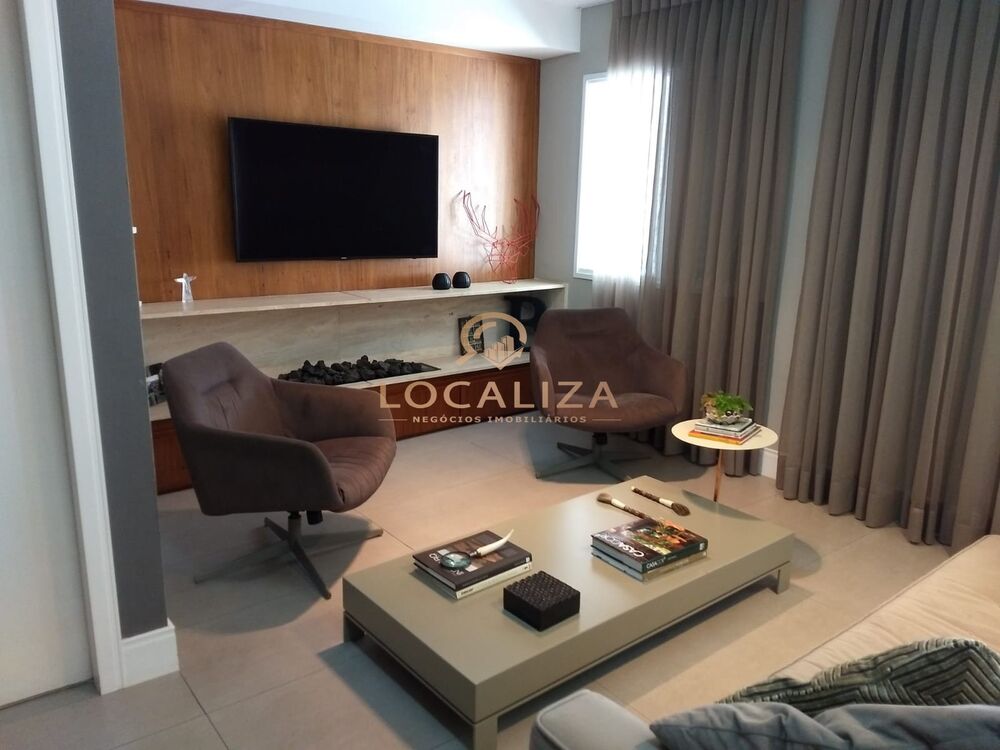 Apartamento à venda com 3 quartos, 167m² - Foto 2