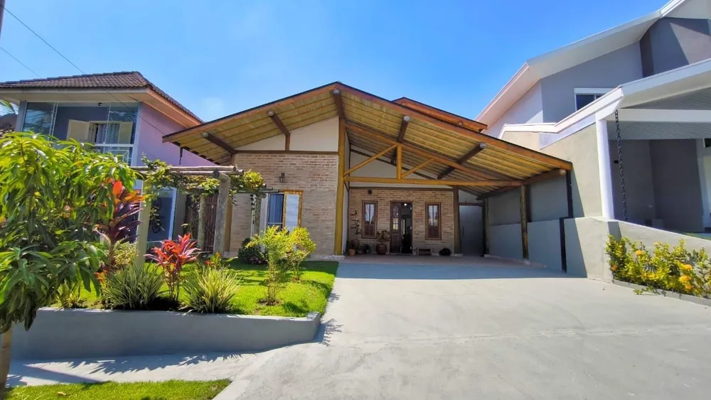Casa, 2 quartos, 190 m² - Foto 1