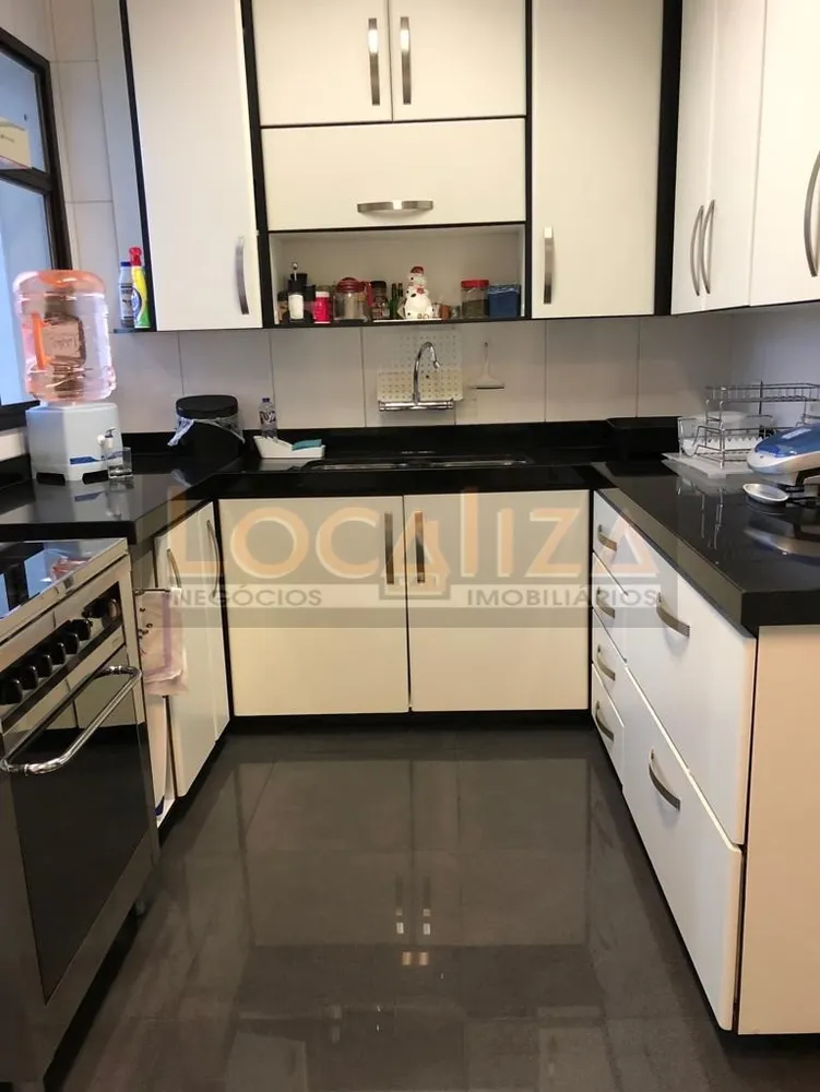 Apartamento, 3 quartos, 200 m² - Foto 5