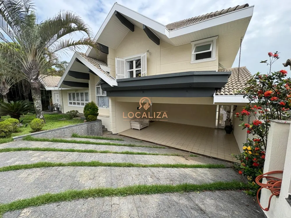 Casa, 4 quartos, 385 m² - Foto 1