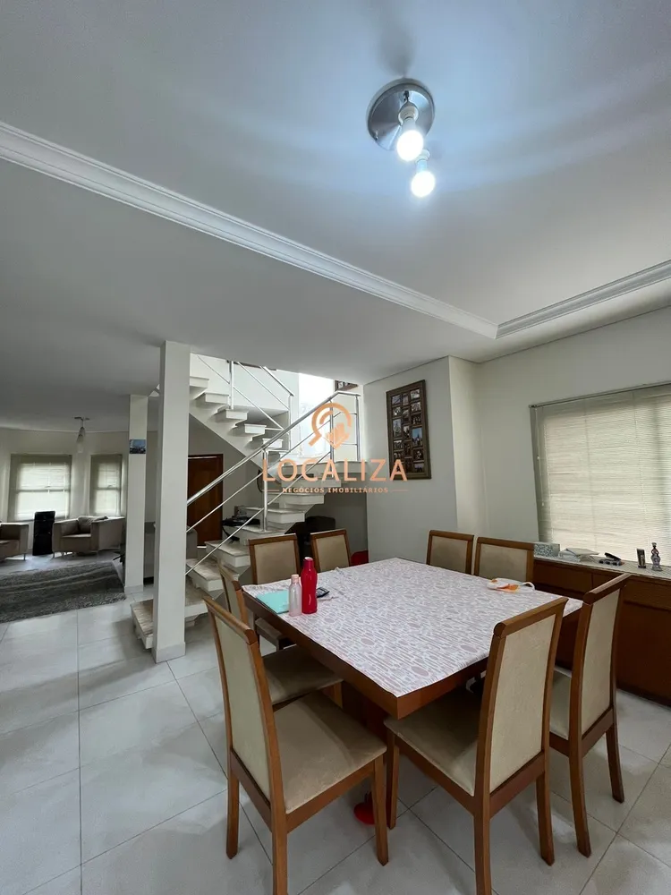 Casa, 3 quartos, 430 m² - Foto 4