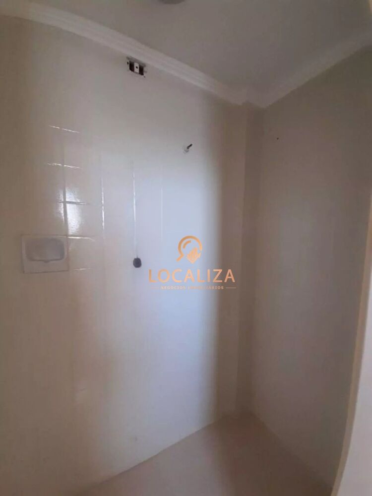 Apartamento à venda com 3 quartos, 76m² - Foto 13
