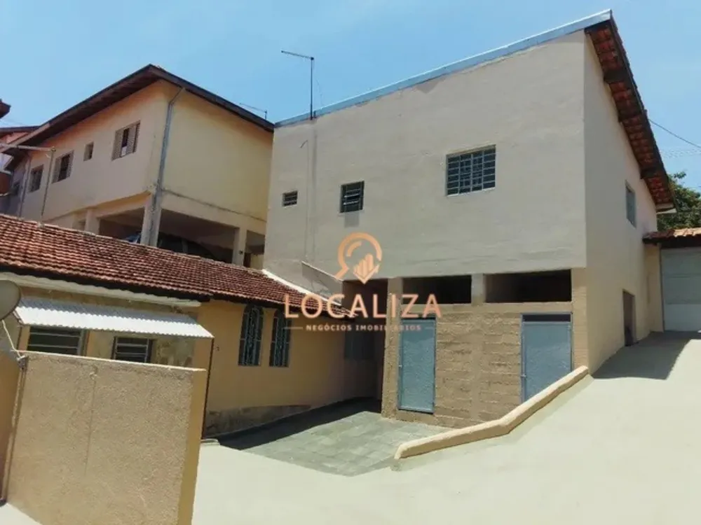 Casa, 2 quartos, 200 m² - Foto 1