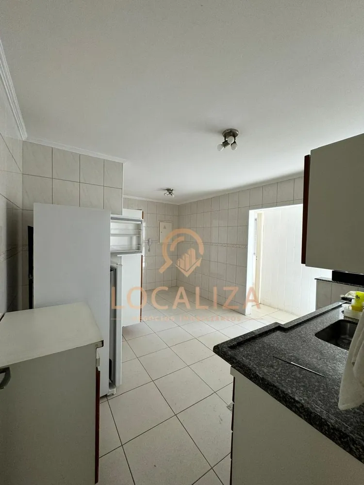 Apartamento, 3 quartos, 118 m² - Foto 2