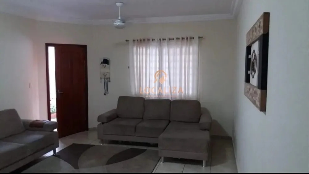 Casa, 3 quartos - Foto 1