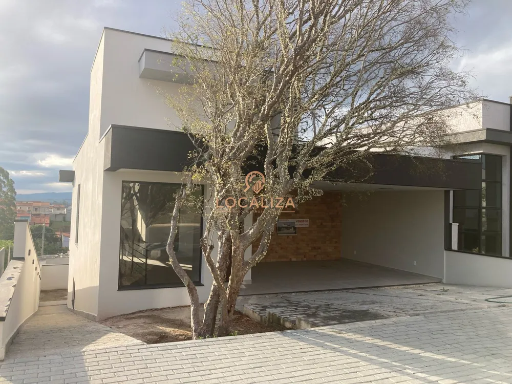 Casa, 3 quartos, 220 m² - Foto 1