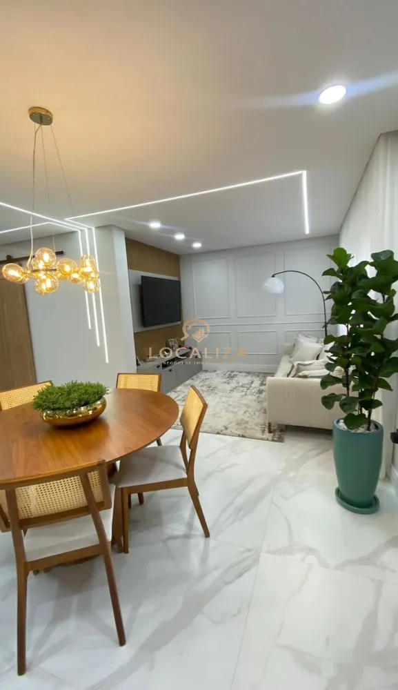 Casa, 3 quartos, 210 m² - Foto 4