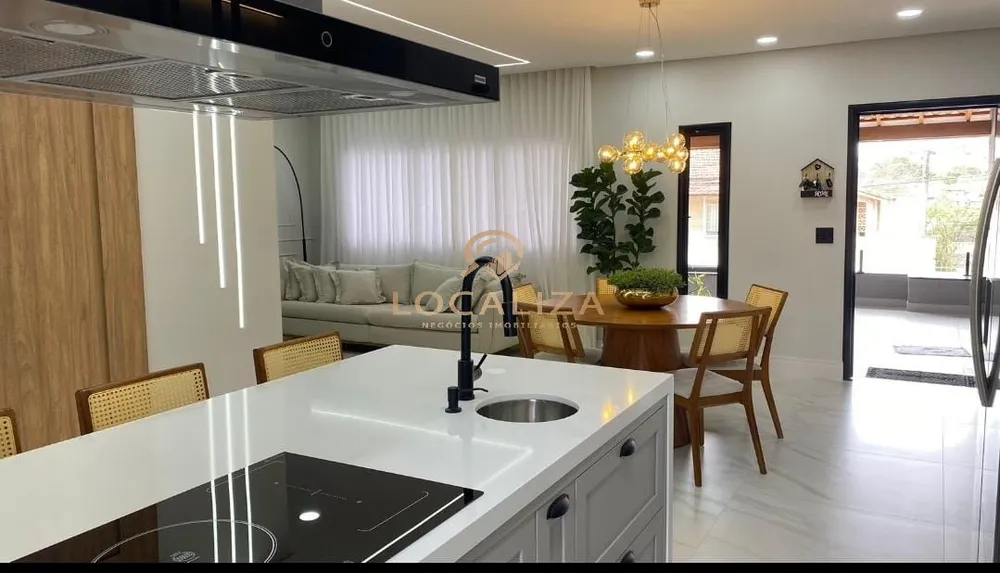 Casa, 3 quartos, 210 m² - Foto 10